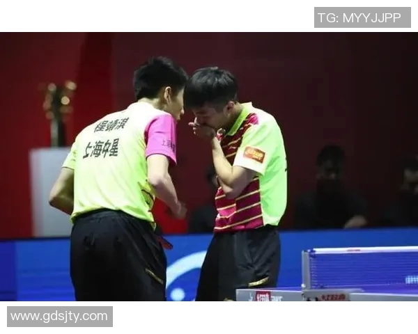 深圳乒乓球队在大师赛中的默契配合与战术分析