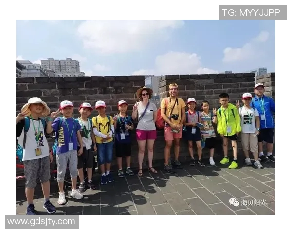 深圳足球队团队协作的力量与魅力探索之旅 深圳足球队团队协作的力量与魅力探索之旅